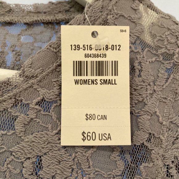 NWT Abercrombie & Fitch Kylie Floral Lace Scoop Neck Gray Shirt Women's S - Picture 6 of 6